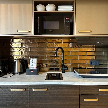 Appartement Kerkstraat 1 Веере Екстериор снимка