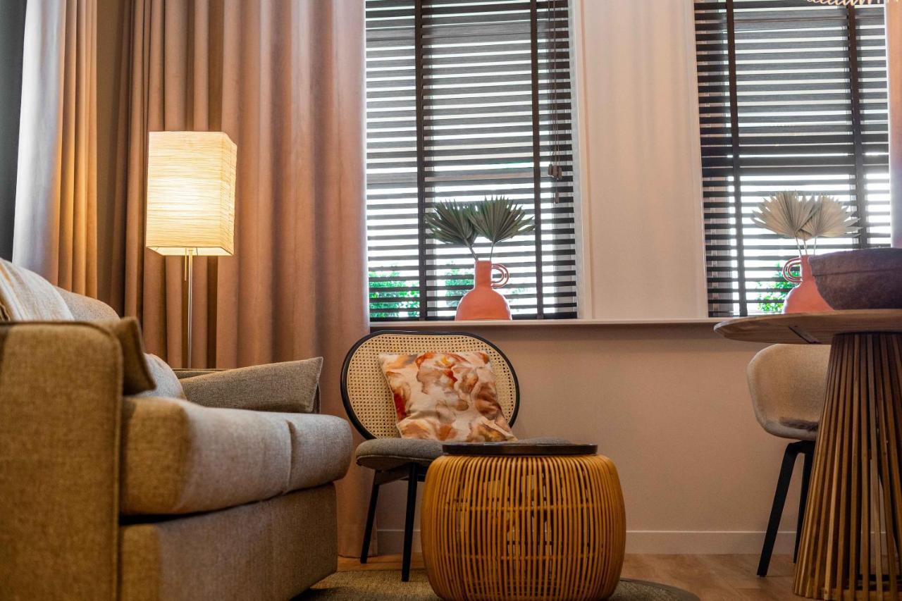 Appartement Kerkstraat 1 Веере Екстериор снимка